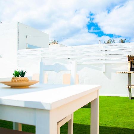 Vibesol Rooftop Apartament بلايا هوندا المظهر الخارجي الصورة